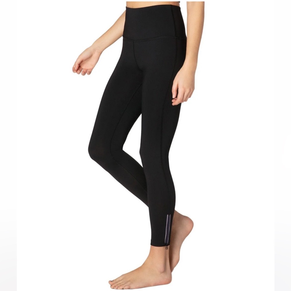 Zip By Boulevard High Waisted 7/8 Yoga Leggings Black